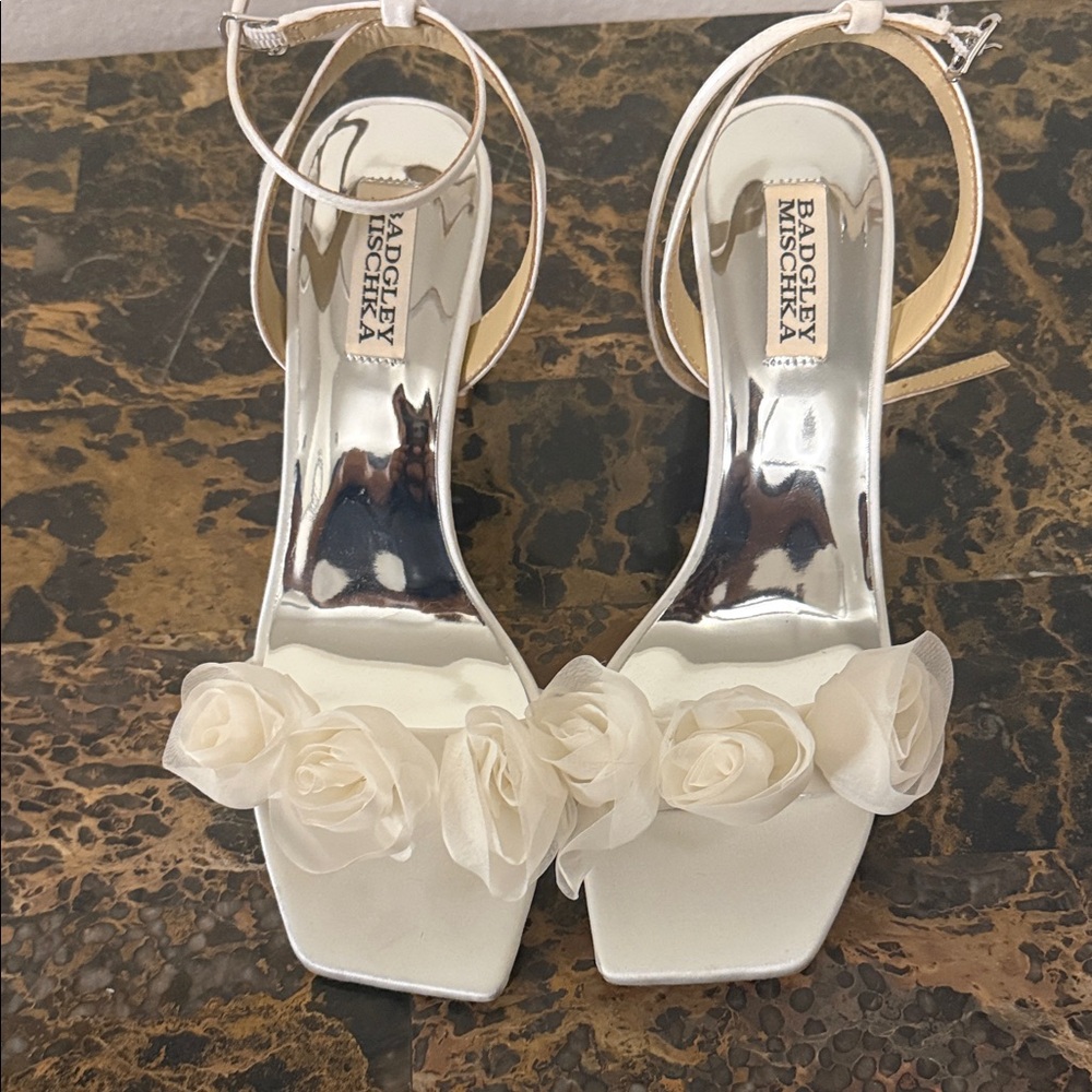 Badgley Mischka Cream Floral Heels